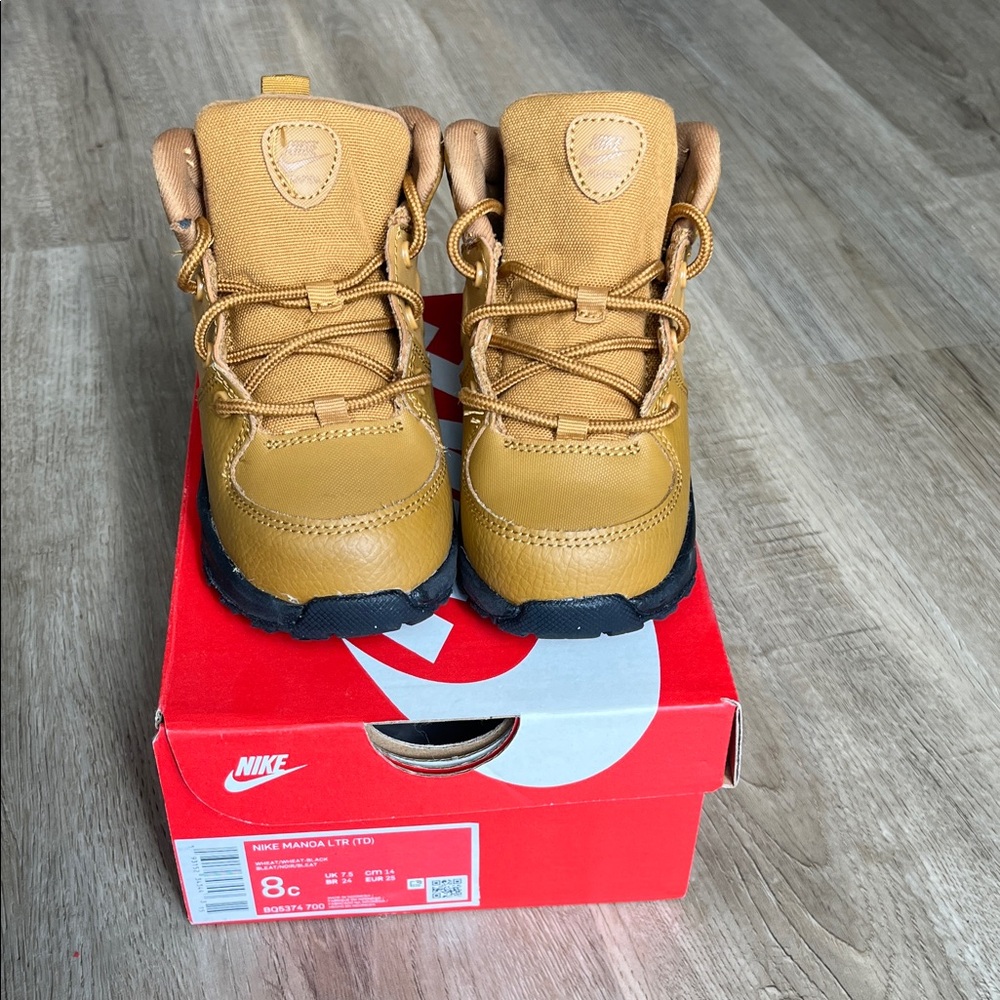 Nike Kids Brown and Black Boots